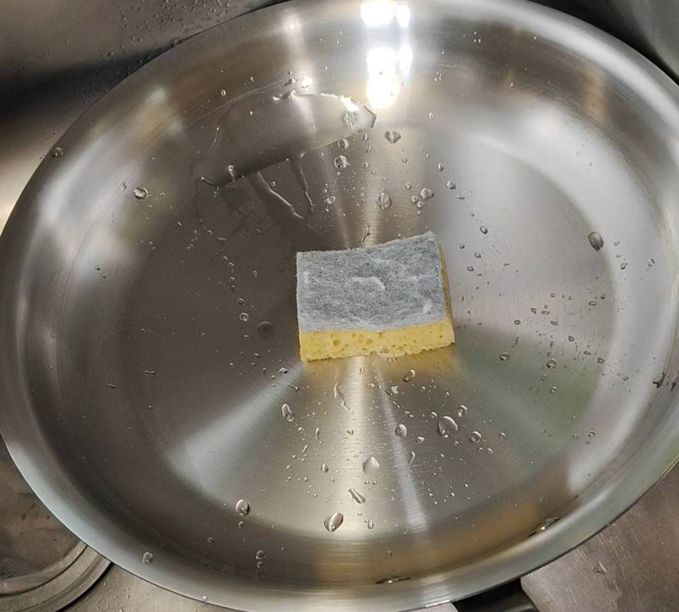 不鏽鋼鍋開鍋-步驟3 : 再洗一次