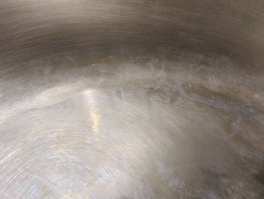 不鏽鋼鍋白白的/白斑