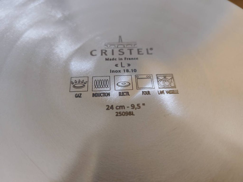 Cristel不鏽鋼鍋好用嗎?5個真實使用心得與不鏽鋼鍋不沾技巧 5 Cristel不鏽鋼鍋-法國製造,18/10 不鏽鋼,三層鍋